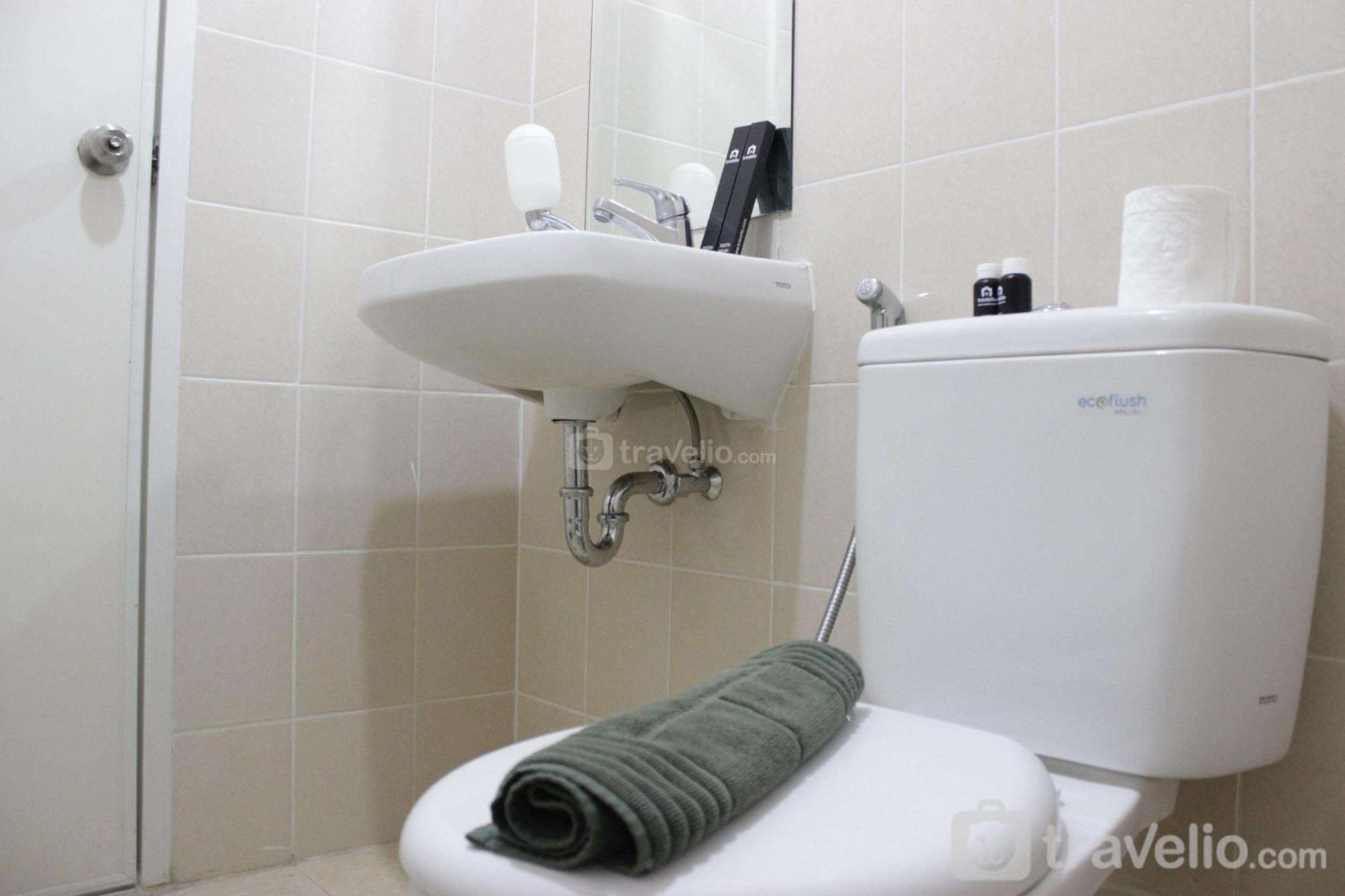 Simply Homey 2br Parahyangan By Travelio Apartemen